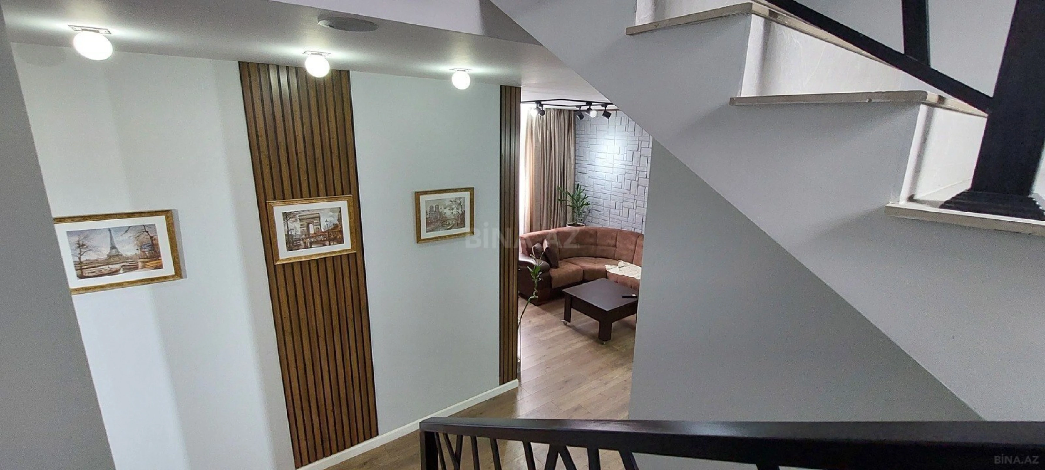 Satılır 4 otaqlı həyət evi 160 m²