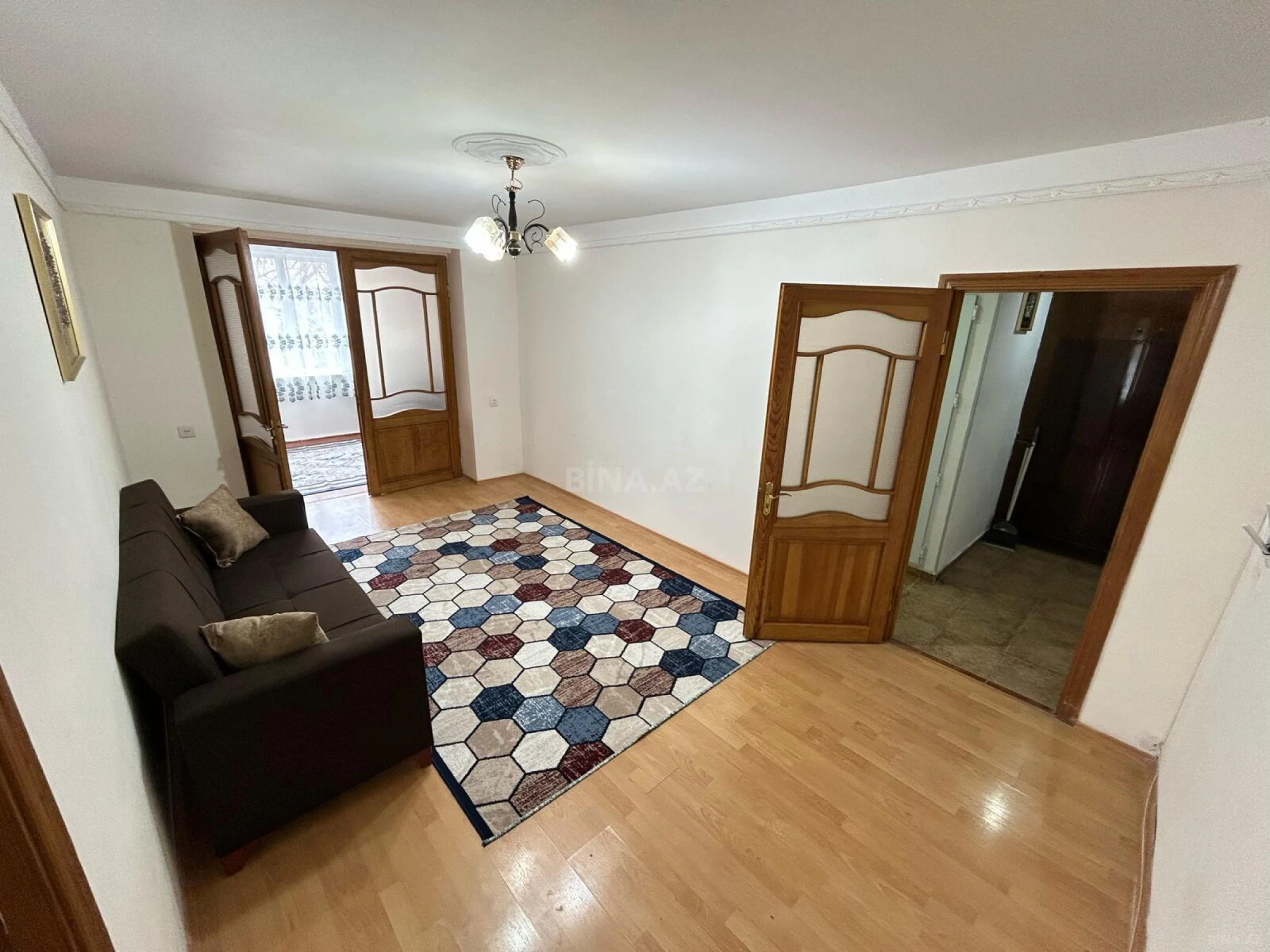 Kirayə verilir 3 otaqlı mənzil 65 m²