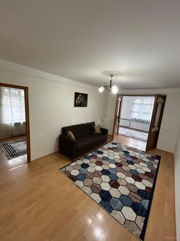 Kirayə verilir 3 otaqlı mənzil 65 m²