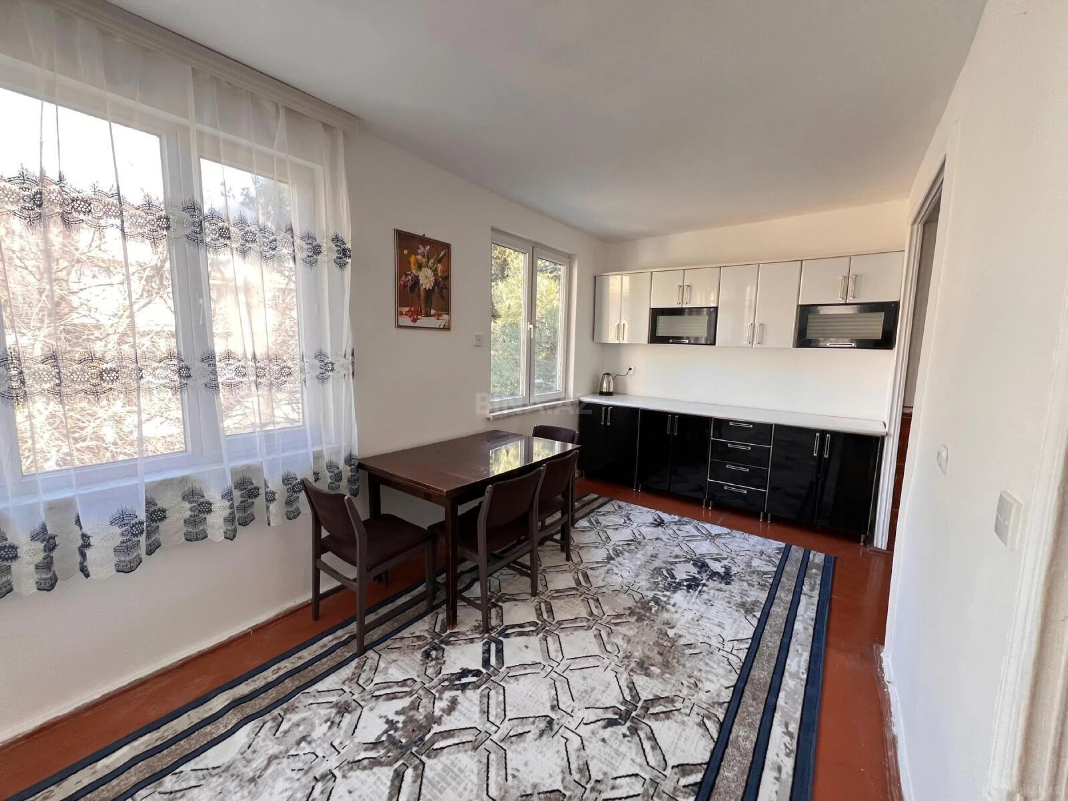 Kirayə verilir 3 otaqlı mənzil 65 m²