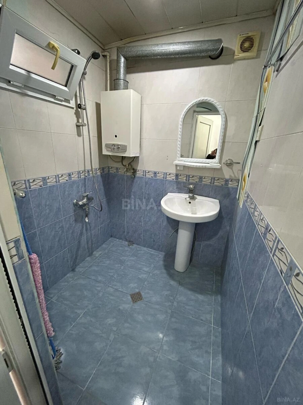 Kirayə verilir 3 otaqlı mənzil 65 m²