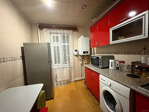Kirayə verilir 2 otaqlı mənzil 55 m²