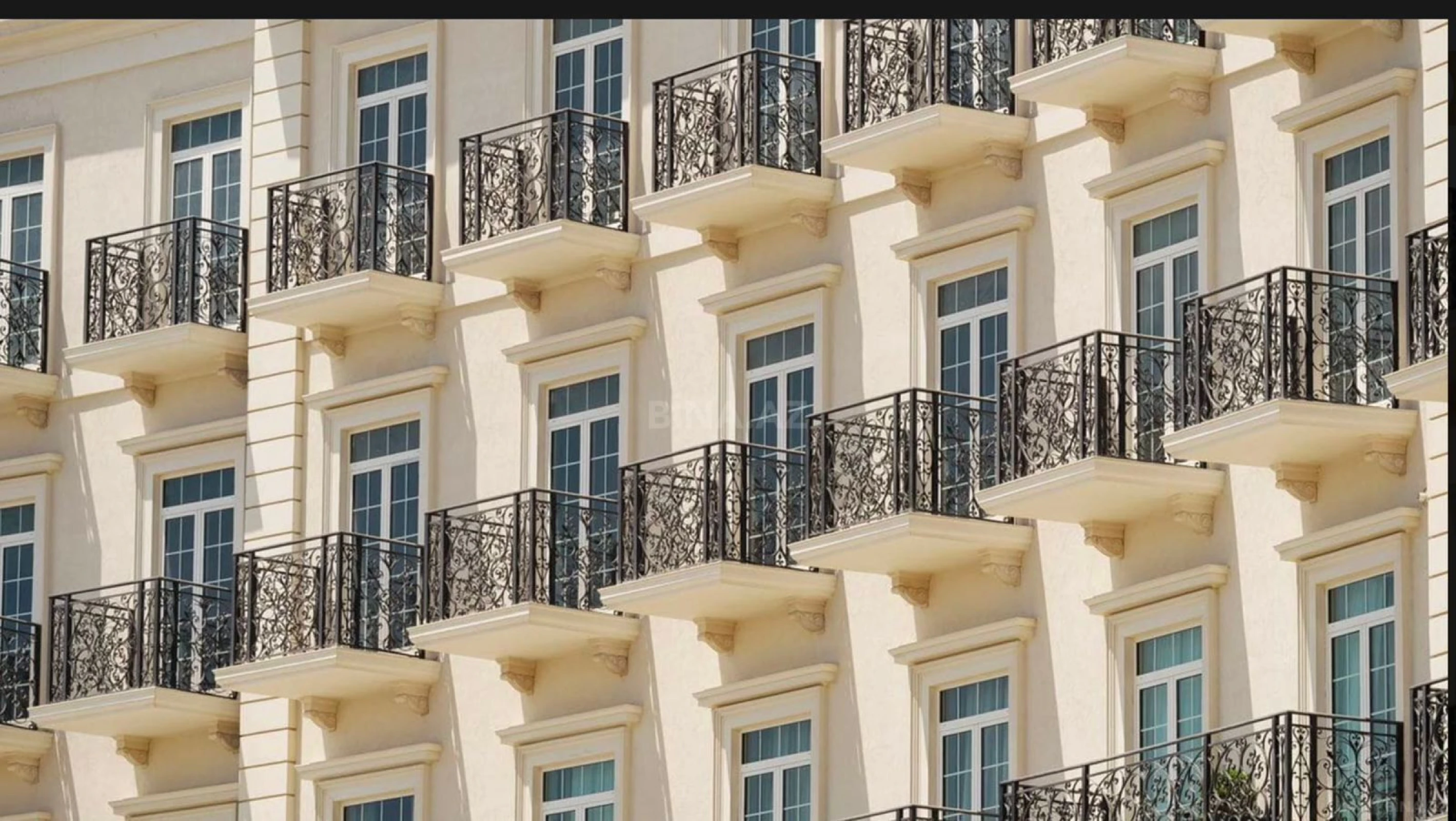 Satılır 5 otaqlı mənzil 186 m²