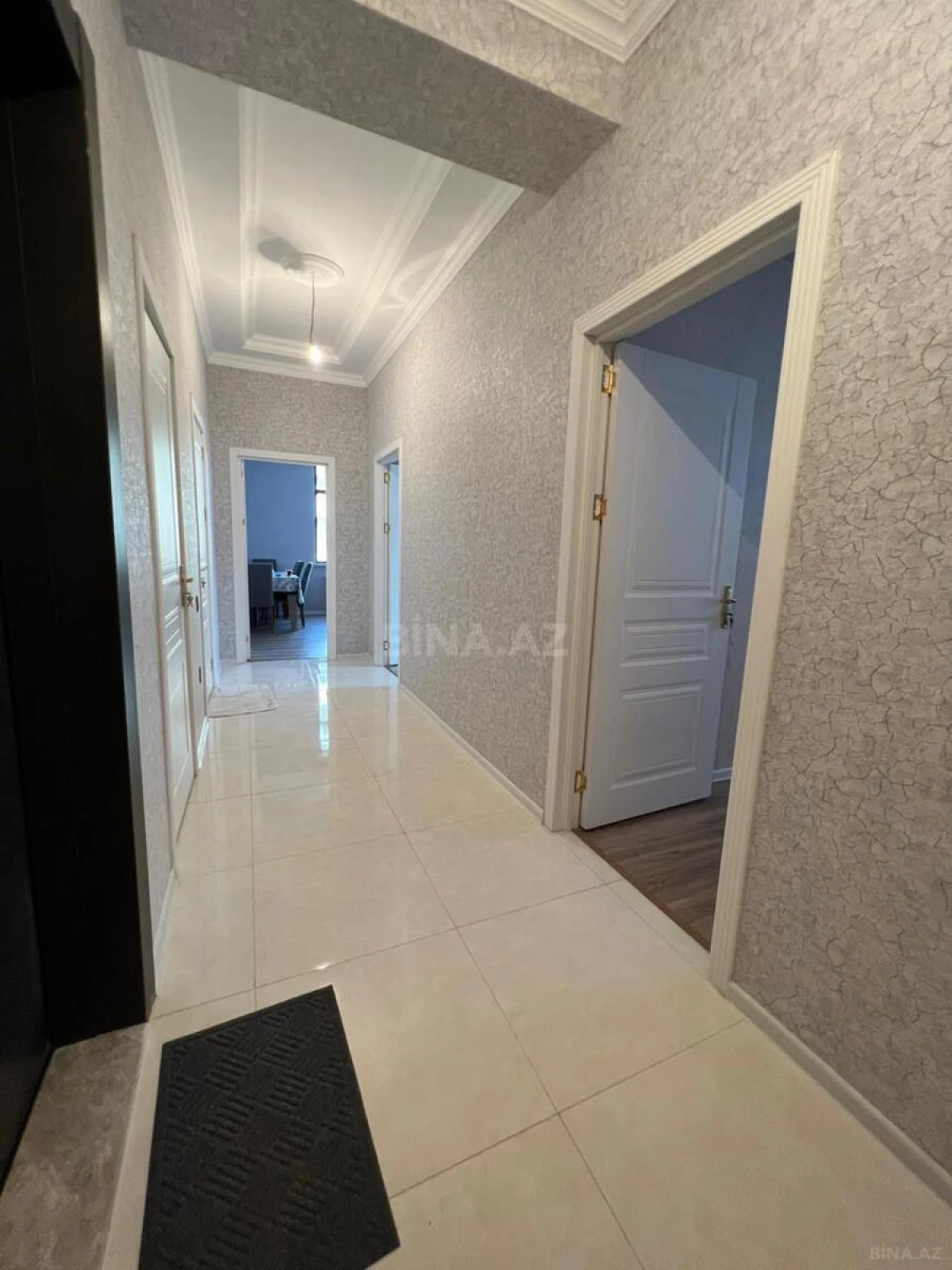 Kirayə verilir 2 otaqlı mənzil 80 m²