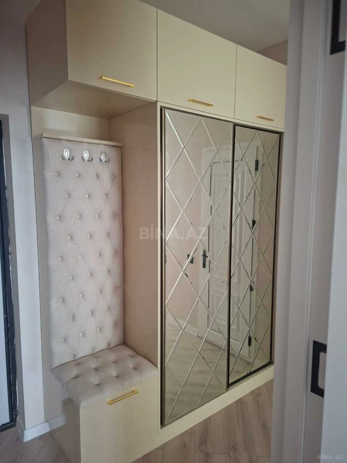 Kirayə verilir 2 otaqlı mənzil 60 m²