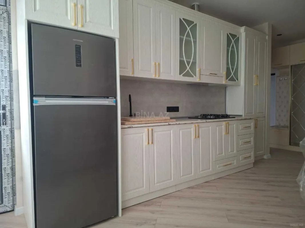 Kirayə verilir 2 otaqlı mənzil 60 m²