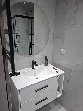 Kirayə verilir 2 otaqlı mənzil 60 m²