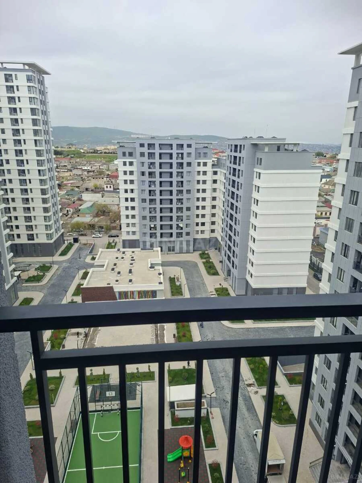 Kirayə verilir 2 otaqlı mənzil 60 m²