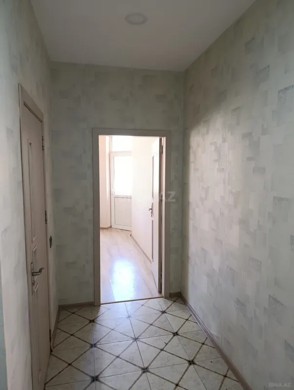 Satılır 2 otaqlı mənzil 65 m²