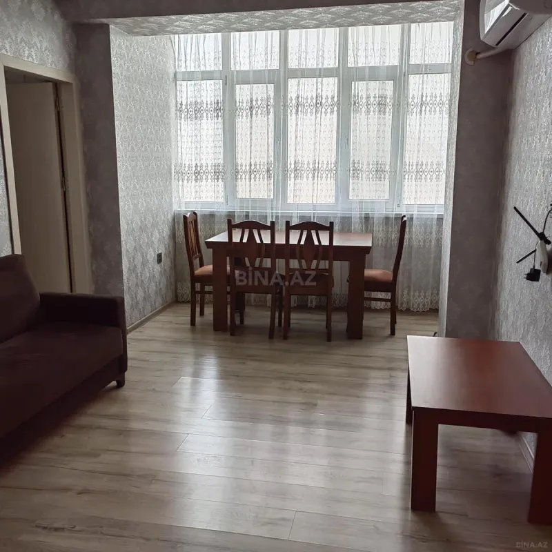 Satılır 2 otaqlı mənzil 65 m²
