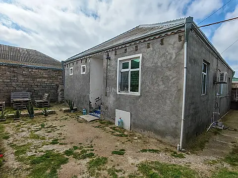 Satılır 4 otaqlı həyət evi 140 m² — Bakı, Binə 4 otaq 140.00 m²