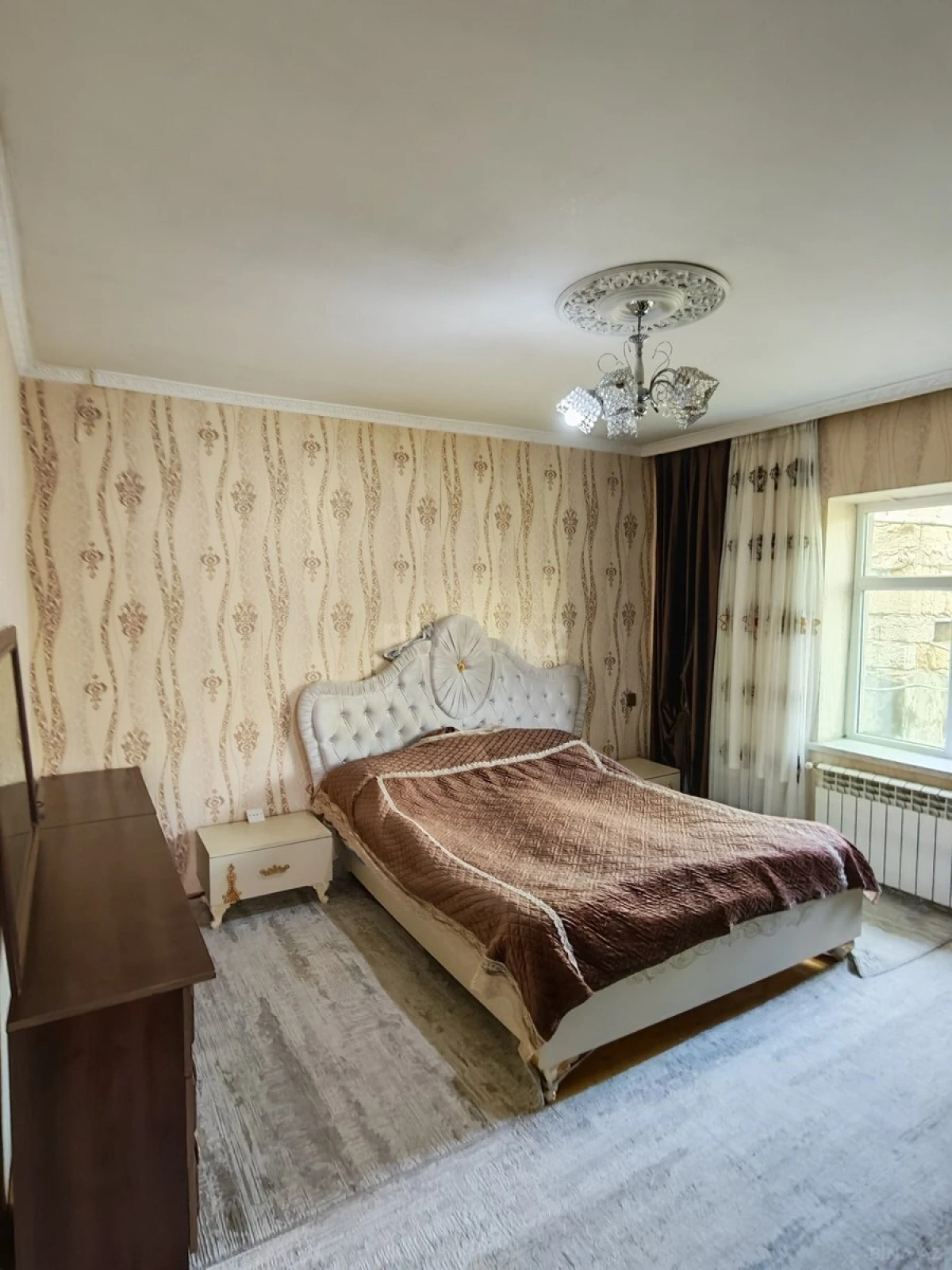 Satılır 4 otaqlı həyət evi 140 m²