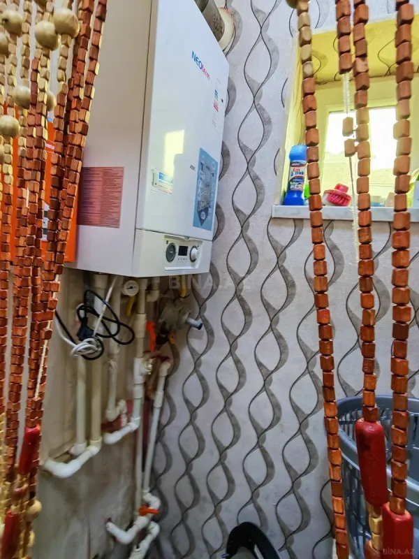 Satılır 4 otaqlı həyət evi 140 m²