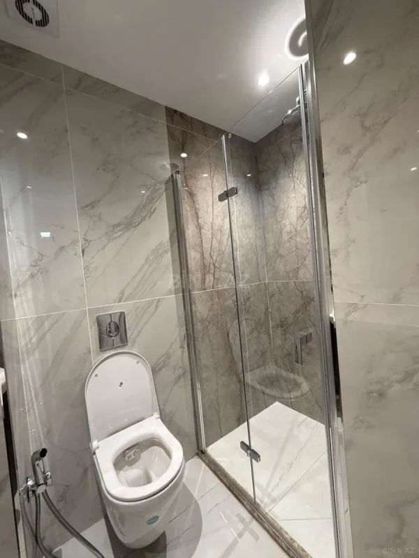 Kirayə verilir 2 otaqlı mənzil 50 m²