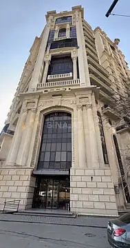 Satılır 3 otaqlı mənzil 110 m²