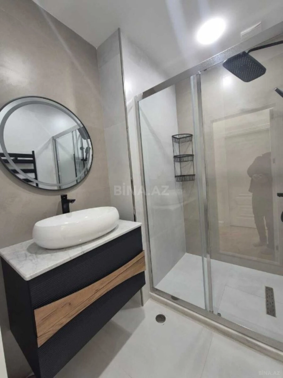 Satılır 3 otaqlı mənzil 105 m²