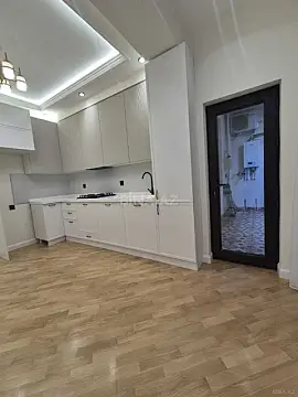 Satılır 3 otaqlı mənzil 105 m²