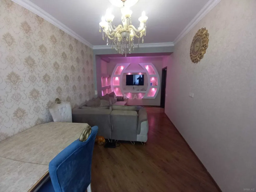Kirayə verilir 2 otaqlı mənzil 53 m²