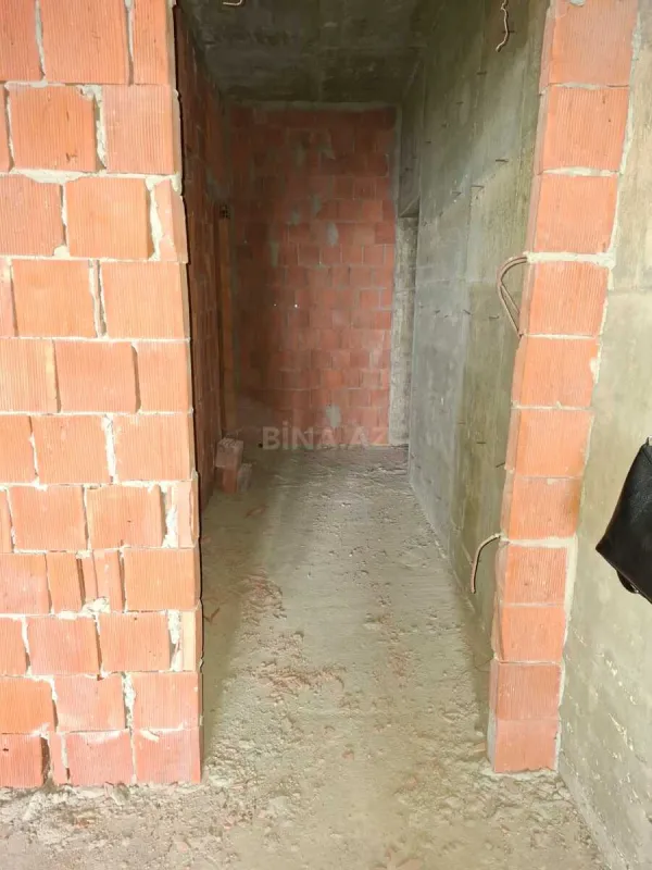 Satılır 2 otaqlı mənzil 112.5 m²