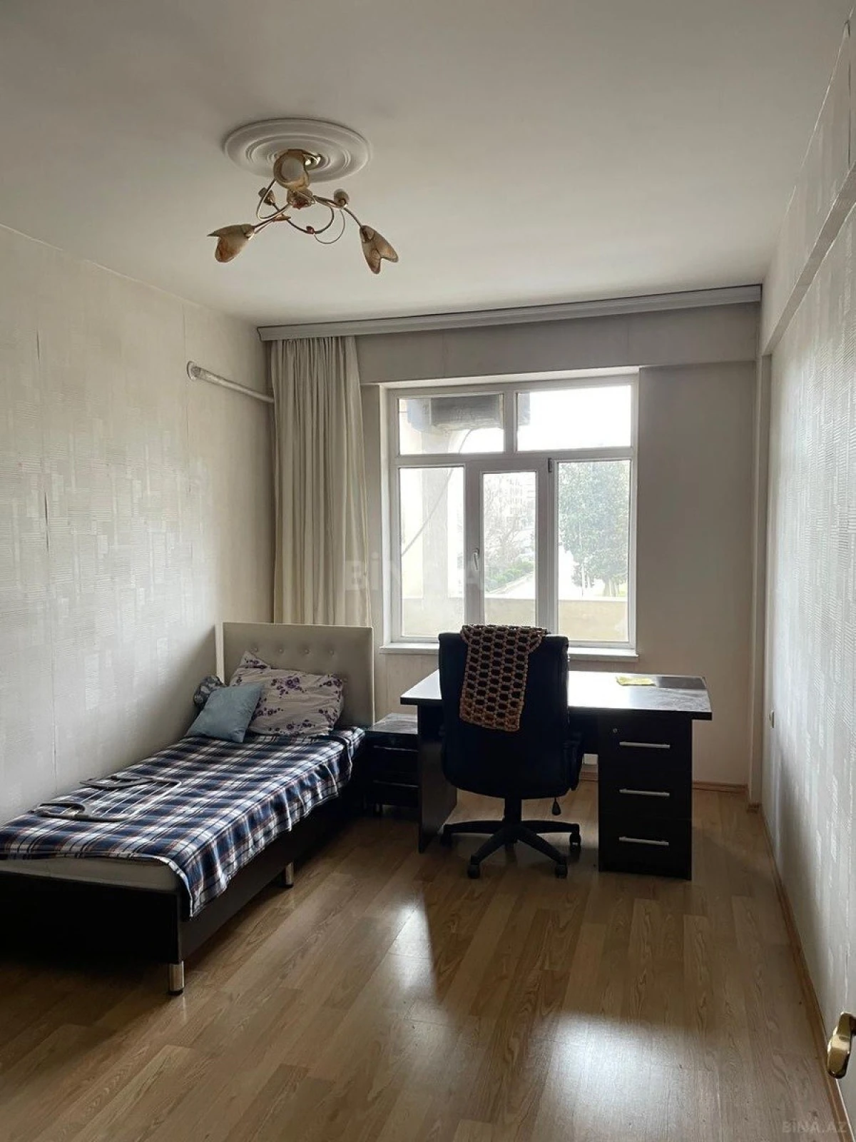 Satılır 2 otaqlı mənzil 68 m²