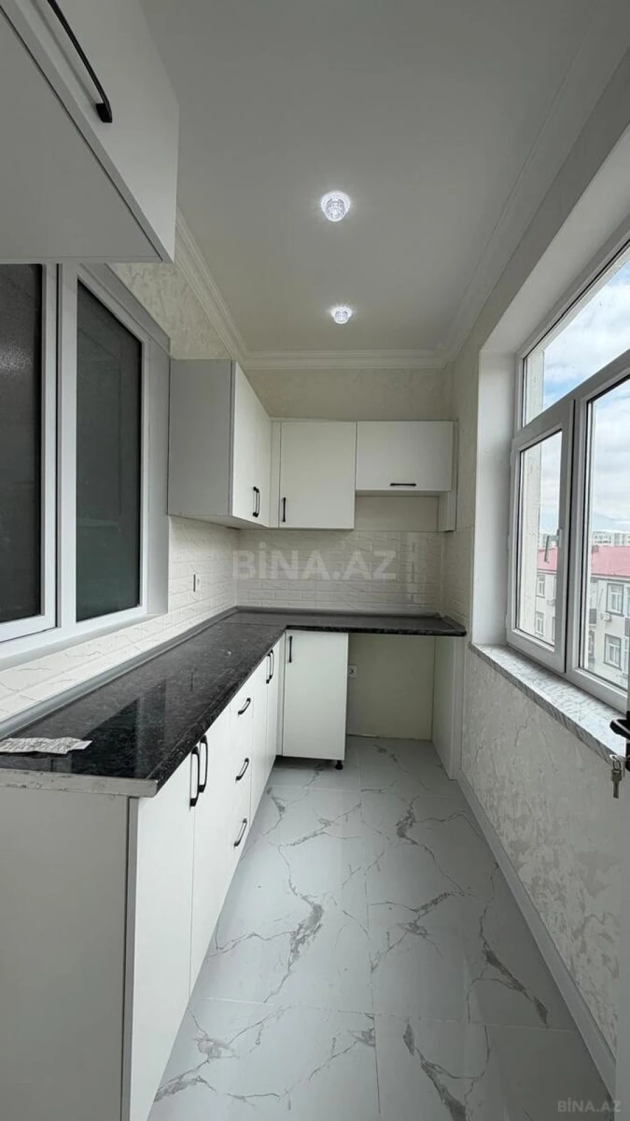 Satılır 2 otaqlı mənzil 44 m²