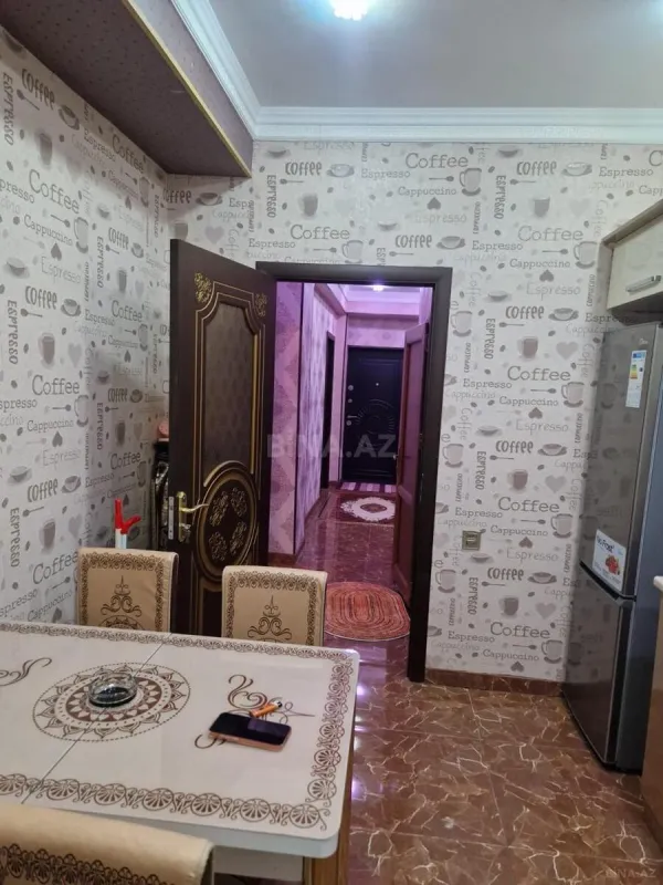 Satılır 2 otaqlı mənzil 75 m²
