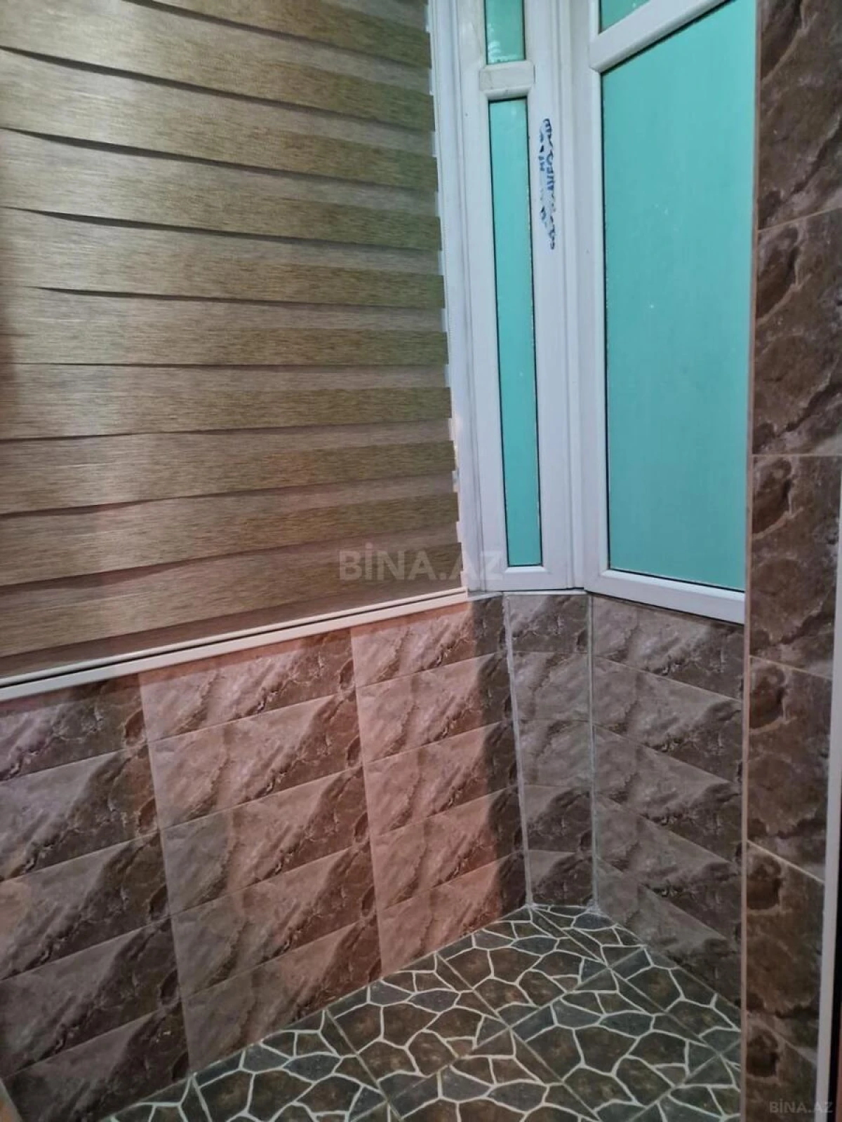 Satılır 2 otaqlı mənzil 75 m²