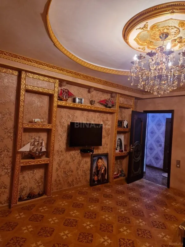 Satılır 2 otaqlı mənzil 75 m²