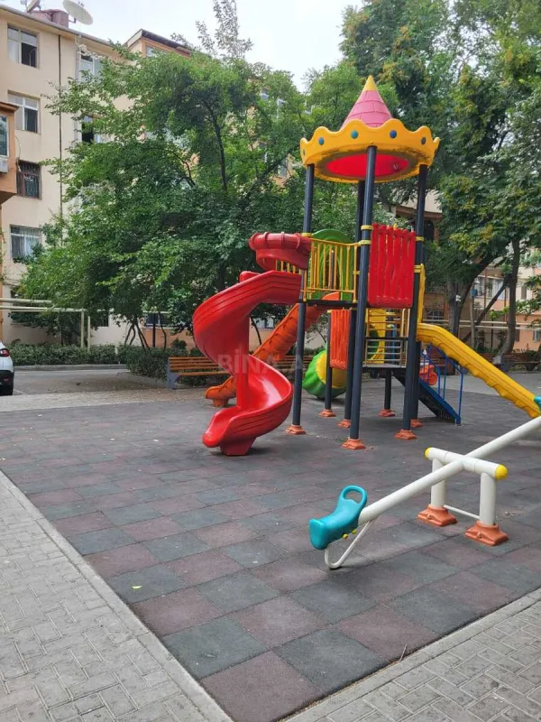 Satılır 1 otaqlı mənzil 48 m²