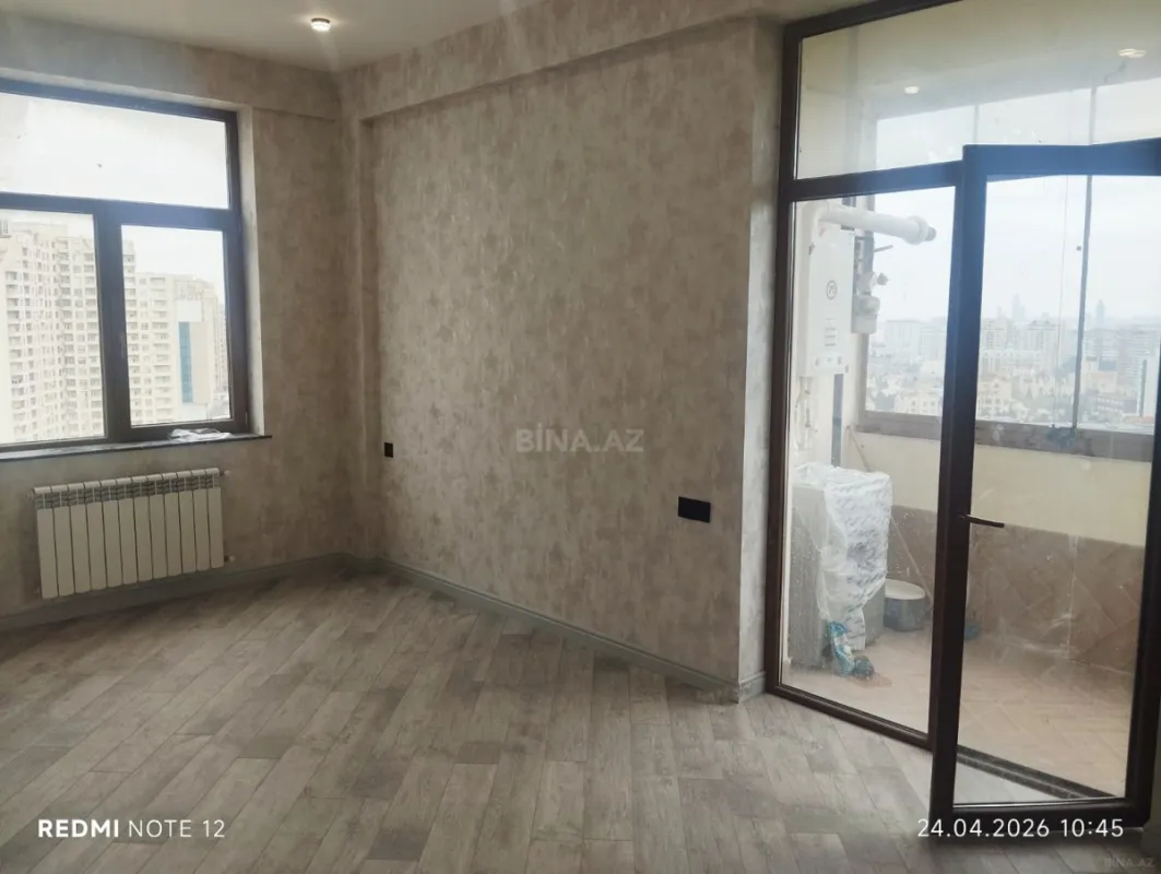 Satılır 3 otaqlı mənzil 97 m²