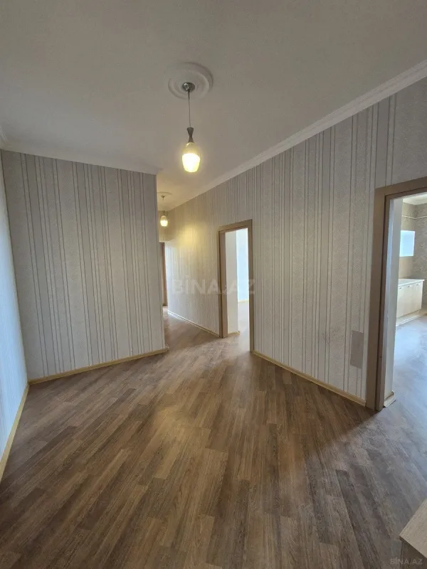 Satılır 3 otaqlı mənzil 115 m²