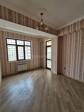 Satılır 3 otaqlı mənzil 115 m²