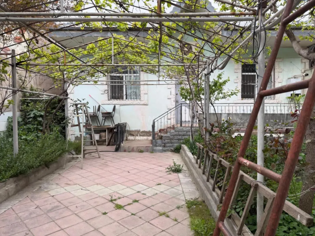 Satılır 3 otaqlı həyət evi 95 m²