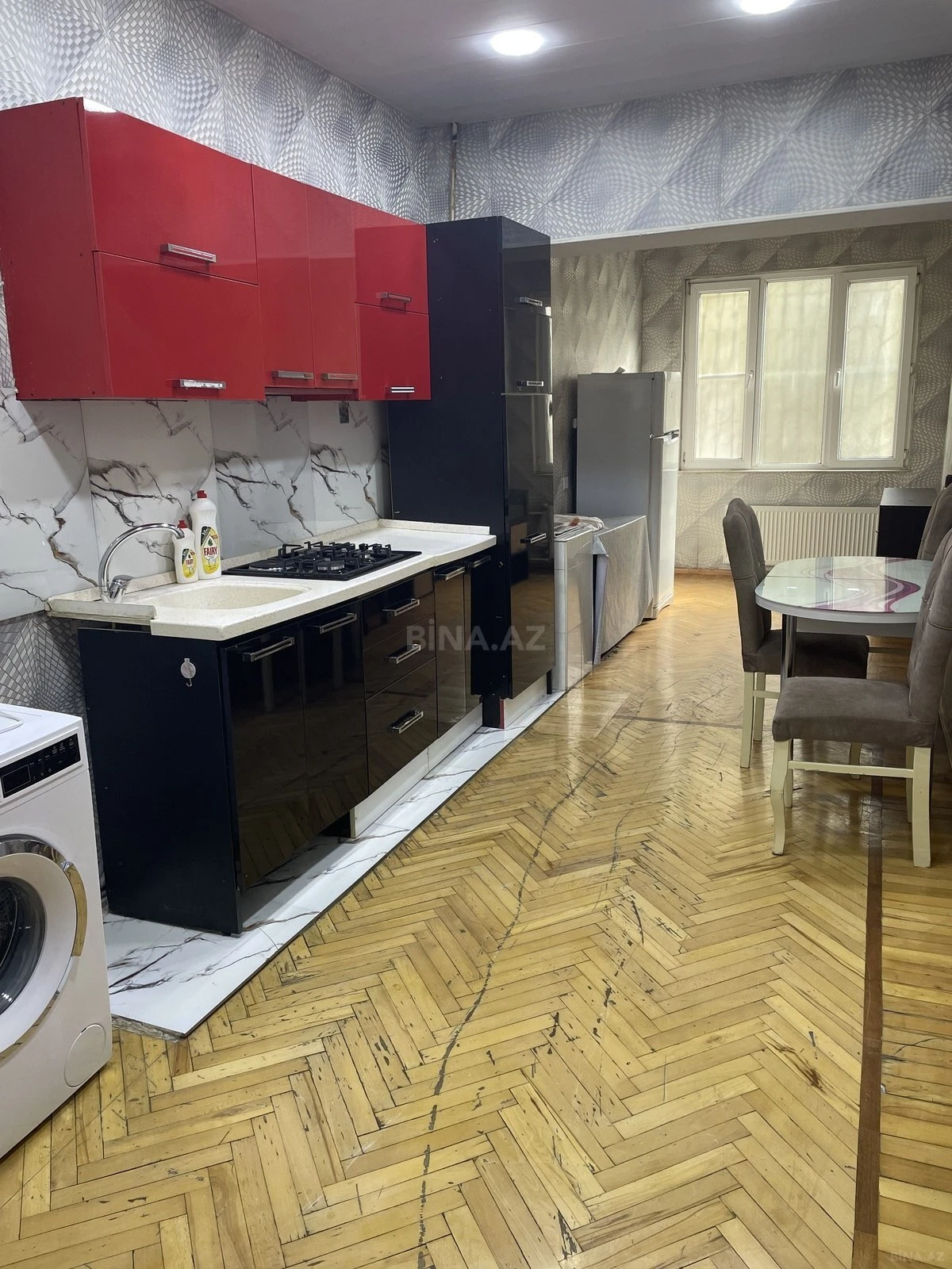Kirayə verilir 3 otaqlı mənzil 90 m²