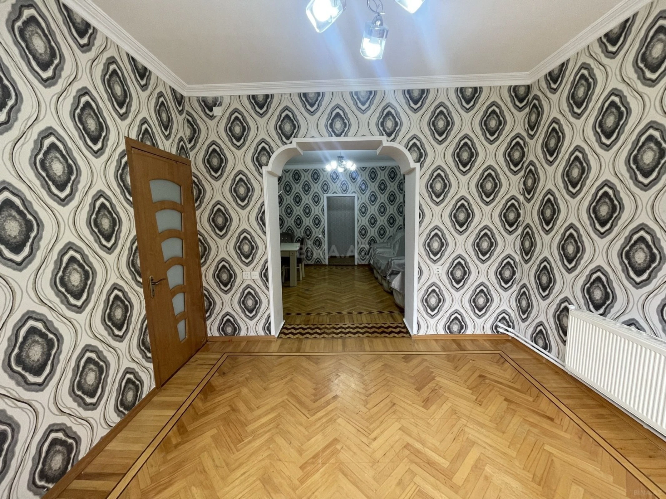 Kirayə verilir 3 otaqlı mənzil 90 m²