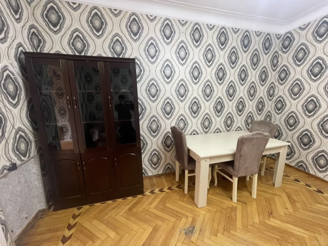 Kirayə verilir 3 otaqlı mənzil 90 m²