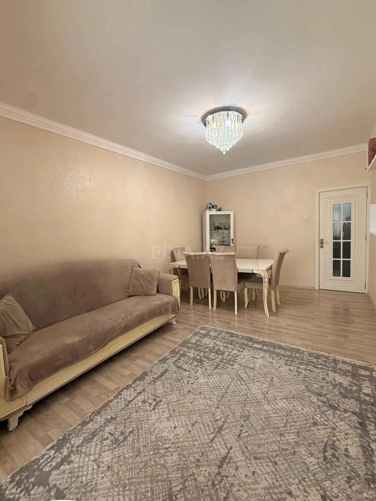 Satılır 3 otaqlı mənzil 70 m²