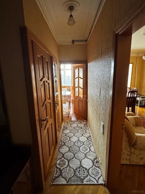 Kirayə verilir 2 otaqlı mənzil 65 m²