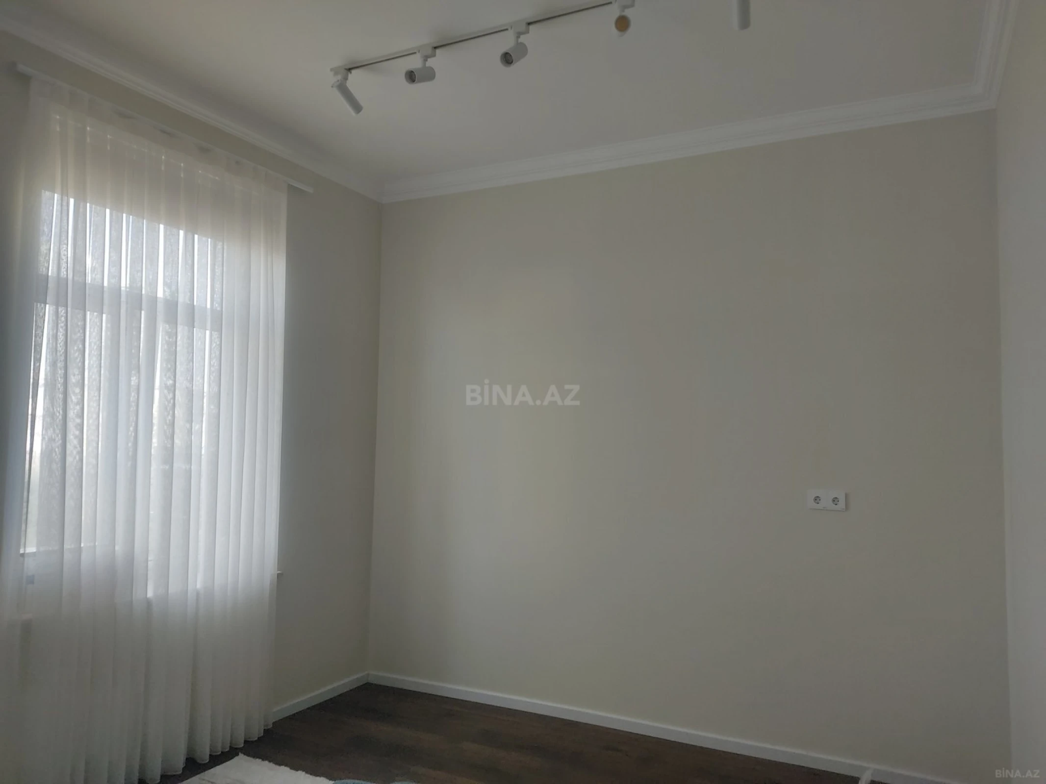 Satılır 1 otaqlı mənzil 23 m²