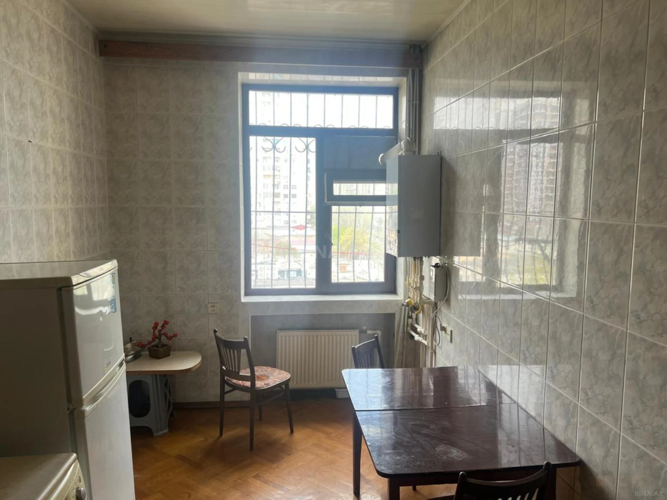 Kirayə verilir 3 otaqlı mənzil 95 m²