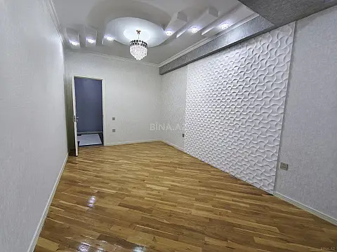 Satılır 2 otaqlı mənzil 104 m²