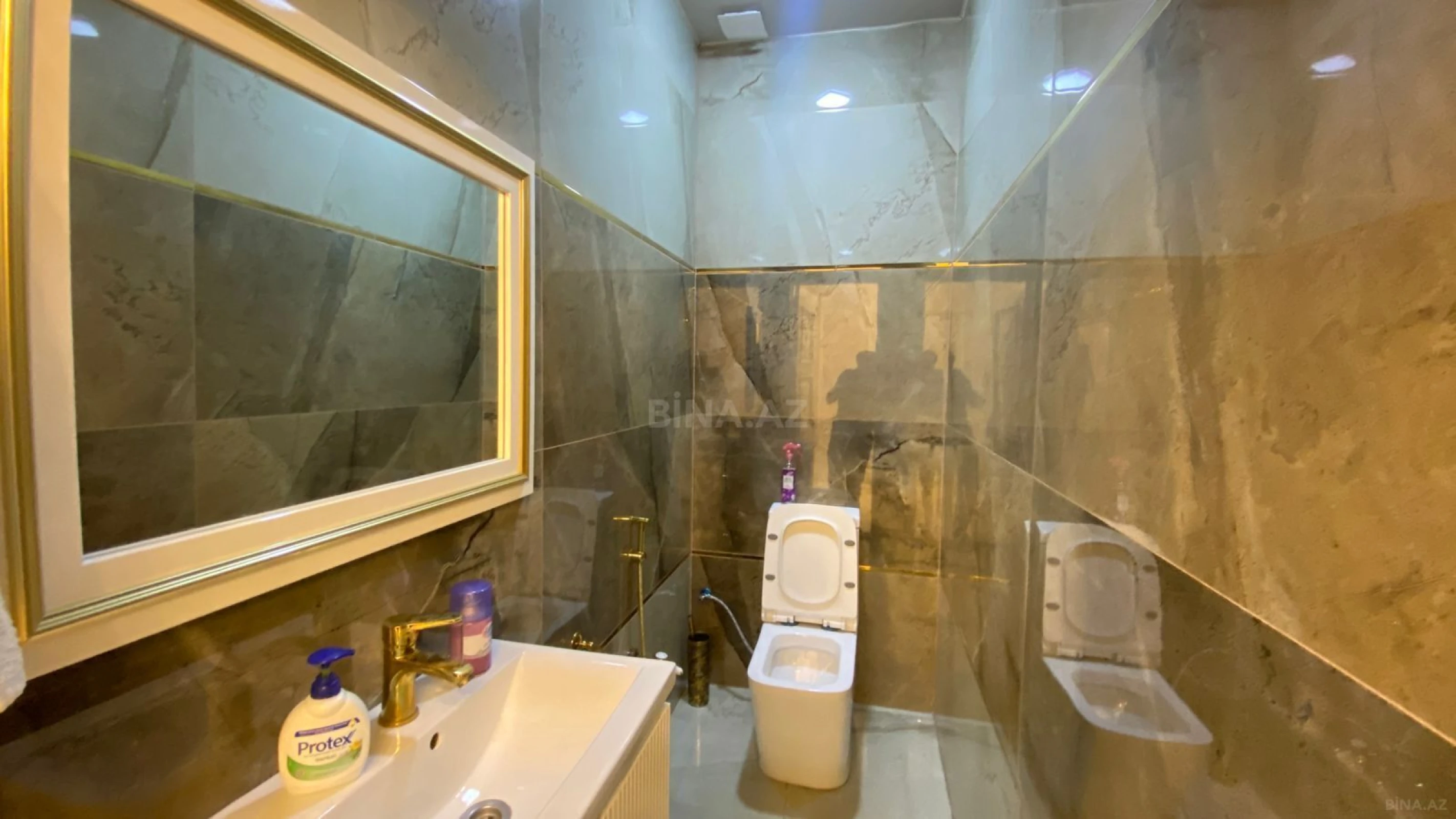Kirayə verilir 3 otaqlı mənzil 150 m²