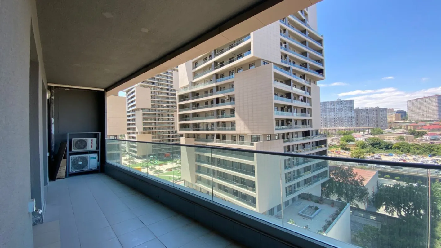 Kirayə verilir 3 otaqlı mənzil 150 m²