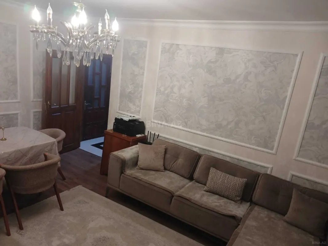 Satılır 5 otaqlı mənzil 100 m²