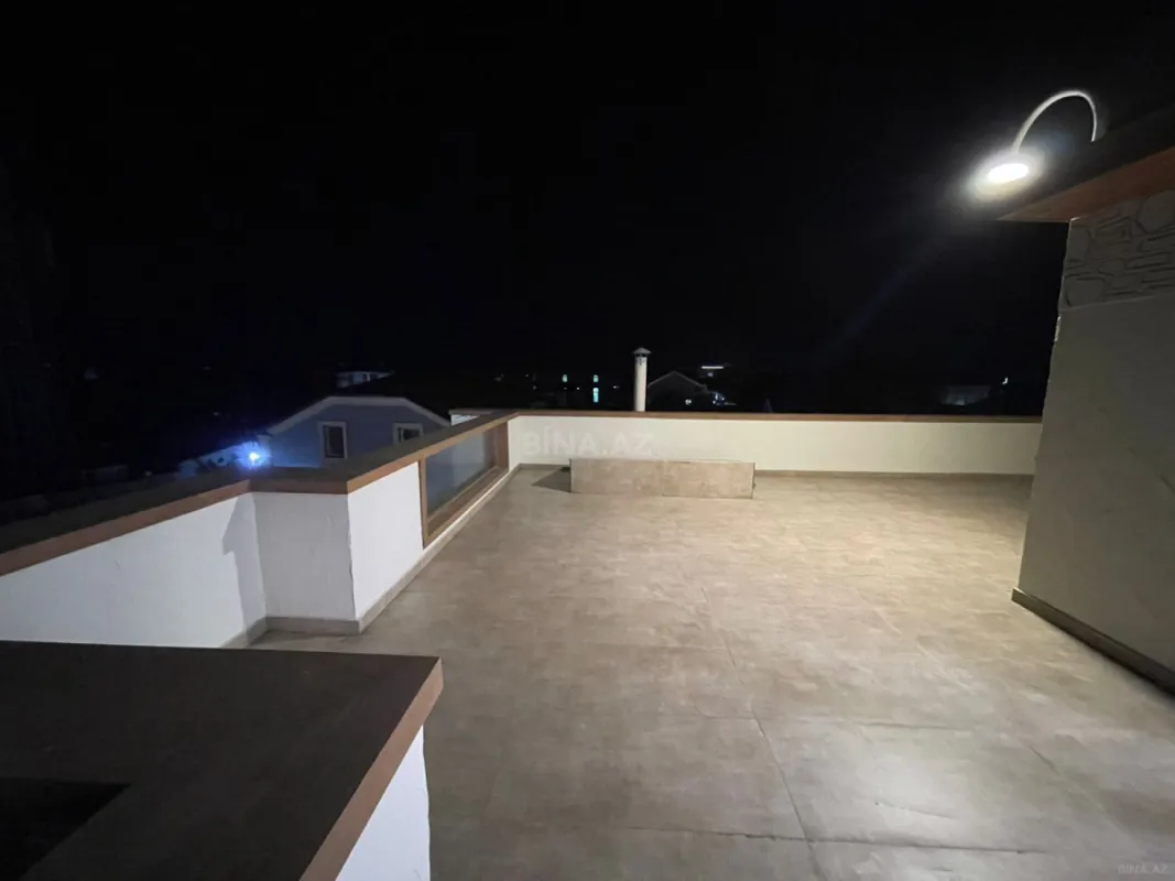 Satılır 7 otaqlı həyət evi 360 m²