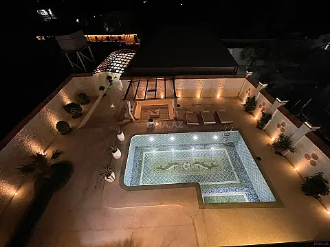 Satılır 7 otaqlı həyət evi 360 m²