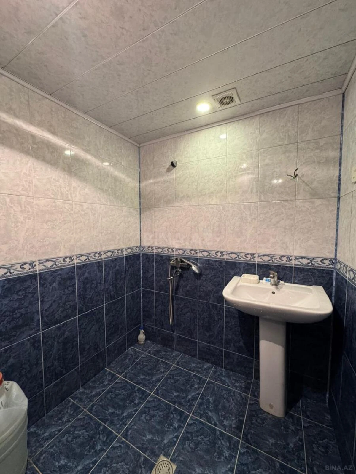 Satılır 4 otaqlı mənzil 85 m²