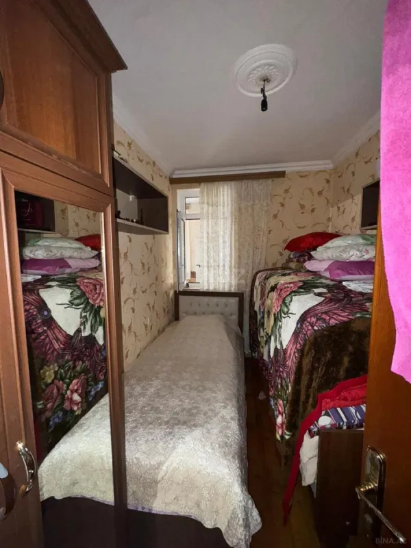 Satılır 4 otaqlı mənzil 85 m²