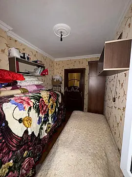 Satılır 4 otaqlı mənzil 85 m²