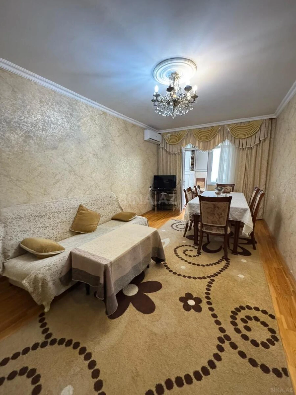 Satılır 4 otaqlı mənzil 85 m²